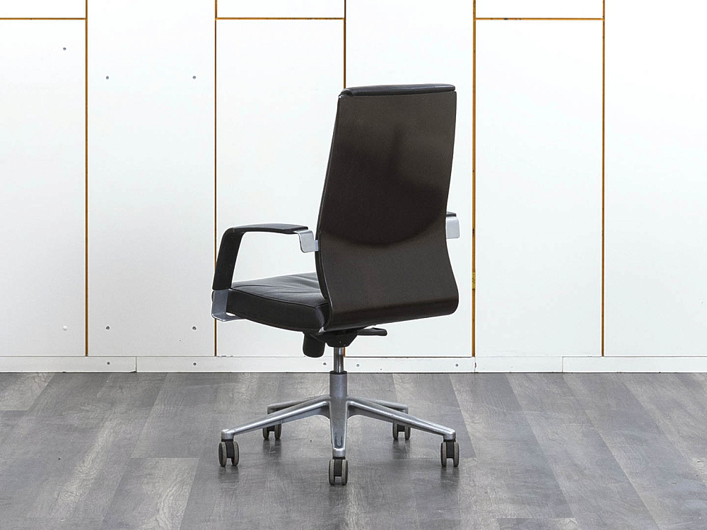 Офисное кресло руководителя  Sitland  Кожа Черный Madera B  (КРКЧ-08082)
