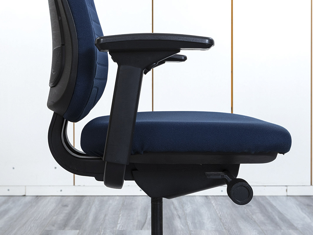 Офисное кресло для персонала  SteelCase Ткань Синий   (КПТН-25123)