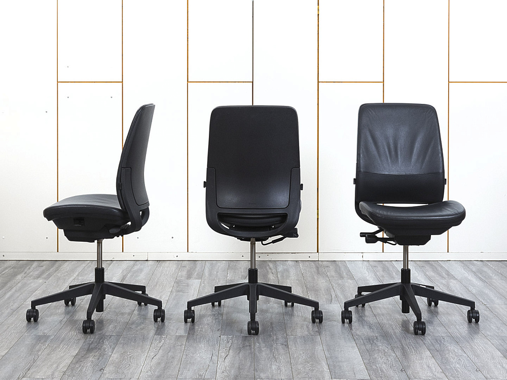 Офисное кресло для персонала  SteelCase Кожа Черный   (КПКЧ-30074)